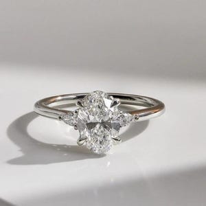 Three Stone Oval Cut Engagement Ring, 2Ct Oval Cut Moissanite Engagement Ring,Wedding Ring, Anniversary Gift Ring,14K Solid Yellow Gold Ring