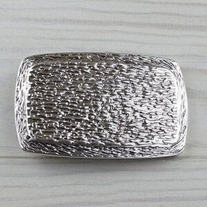 Scales Pattern Belt Buckle, Antique Silver Finish, Textured Design, Vintage Style Accessory, Durable Metal Buckle, Gift for Him GS5595