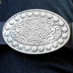Flower belt buckle, Oval belt buckle, Silver belt buckle, Floral belt buckle, Dainty belt buckle, Boho belt buckle, Belt strap GS5367