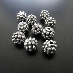 10 Berry Beads, Silver Spacer Beads, Metal Beads, silver beads, Sterling Silver Plated, Zamak Beads, Tibetan Silver, wholesale beads, ZM494