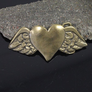 Belt Buckle Heart With Wings, Brass Heart Belt Buckle, Winged Heart, Angel Wings Belt Buckle, Metal Heart Wings Buckle,Jeans Belt pin GS206