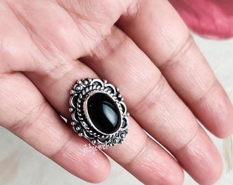 Handgemaakte ring met zwarte onyx, sieraad van 925 sterling zilver