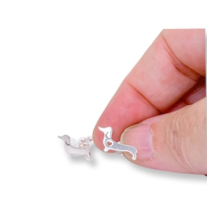 Silver Dachshund Earrings, Silver Teckel Earrings, Dachshund Studs, Dachshund Gift, Dachshund jewelry for women, Pet Jewelry, Pet Gift Dog
