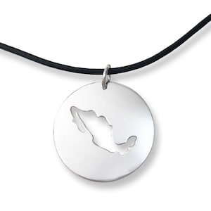 Mexico Map Pendant, Personalized Mexico Necklace, silver round Necklace Map, Silver mexico Shaped, Custom Jewelry, Personalized Necklace