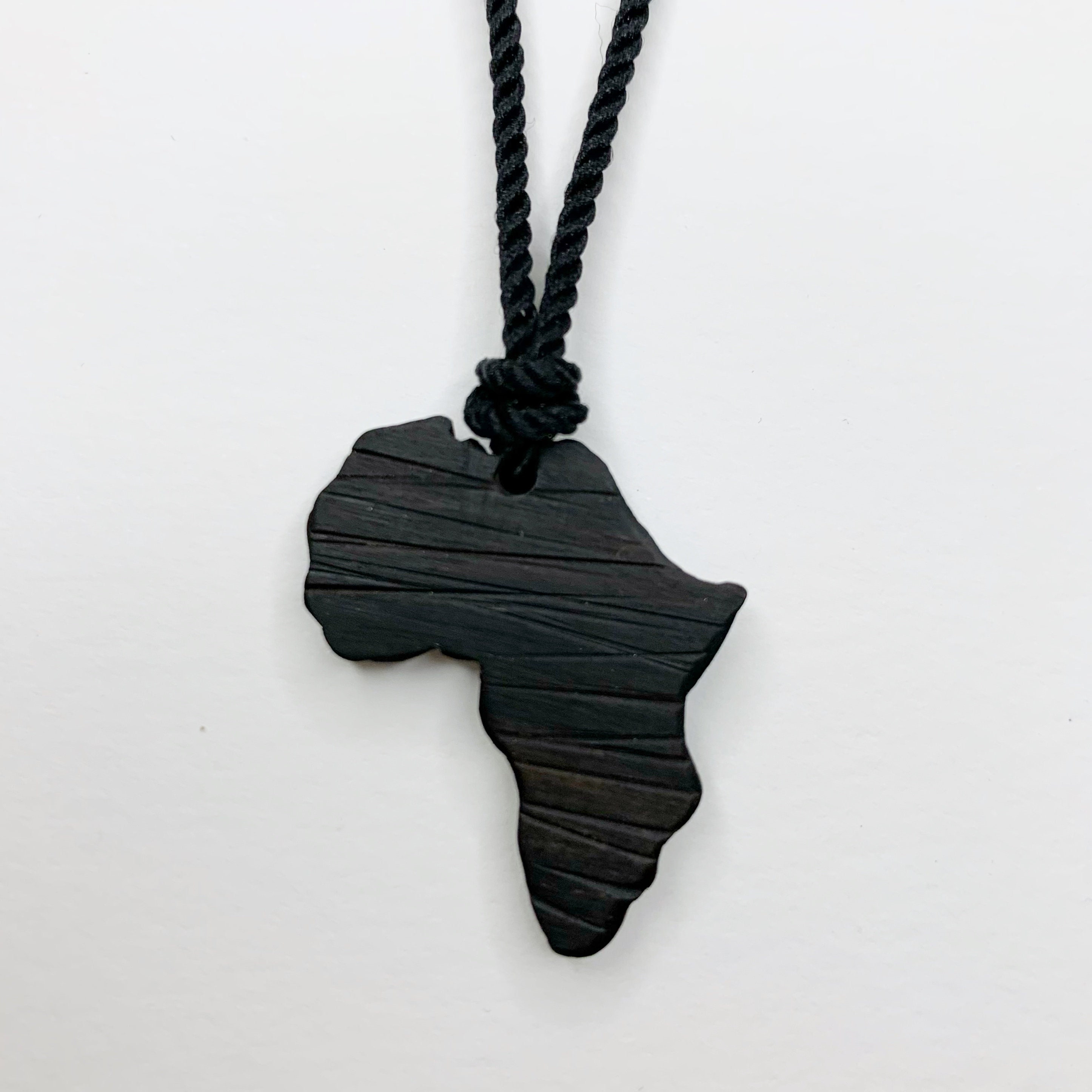 Amazon.com: LA BLINGZ 14K Rose Gold Africa Country Map Pendant Necklace  (16