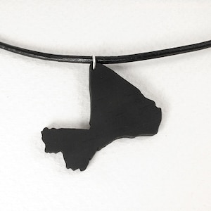 Collier Mali, pendentif carte personnalisé, collier Bamako, carte de l'Afrique, collier Afrique en argent, bijoux personnalisés, pendentif bois Afrique, carte du Mali
