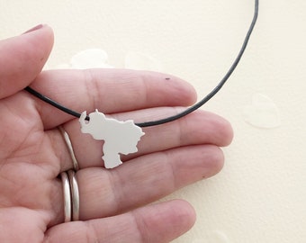 Collar de plata de Venezuela colgante de mapa de Venezuela personalizado de plata argentina, colgante de adopción de colgante de Venezuela, joyería personalizada