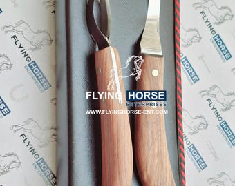 Horse Hoof Loop & Curved Knives with Wooden Handles with STORAGE CASE