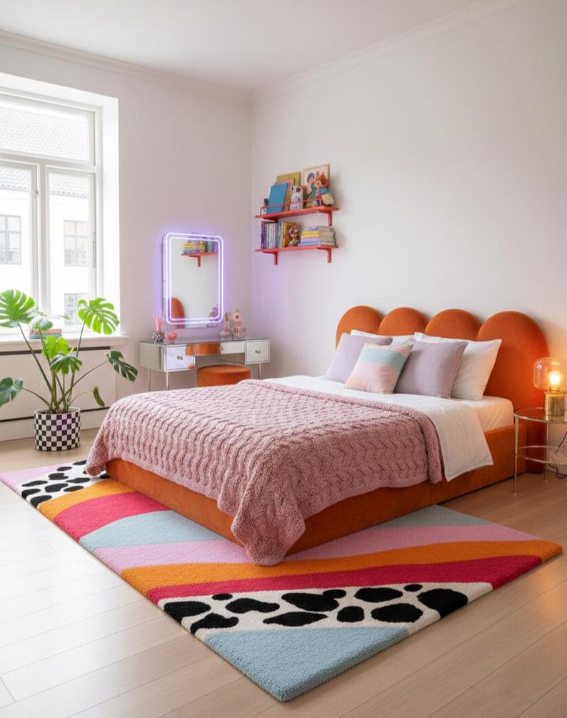 Aesthetic bedroom rug with wavy abstract design