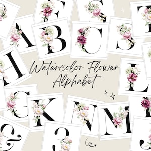 Puede incluir: Un conjunto de letras y números del alfabeto, cada uno adornado con arreglos florales de acuarela. Las letras son negras sobre un fondo blanco, con flores rosas y blancas. Las palabras "Watercolor Flower Alphabet" están escritas en cursiva.