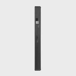 Puede incluir: Un objeto negro, rectangular y alargado, con un asa y una peque&ntilde;a abertura rectangular en la parte superior. El objeto tiene un dise&ntilde;o elegante y parece estar hecho de un material s&oacute;lido.