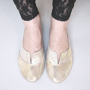 Oxfords Shoes in Soft Gold Leather Flats Shoes Ballerinas