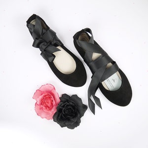 Ballet Flats Shoes in Black Italian Leather With Satin Ribbon, elehandmade image 1