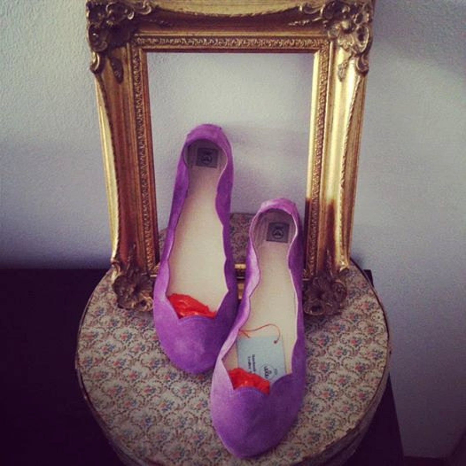 shoes on sale, 20% off, size 34, ready to ship, scalloped ballet flats shoes radiant orchid lilac light violet slip on ballerina