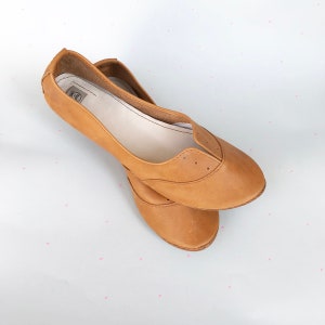 Oxfords Shoes Tan Light Brown Handmade Leather Laced up Flats Shoes. Tan Leather Shoes. Oxfords Shoes Women. Soft Shoes. Brown Leather Shoes image 5