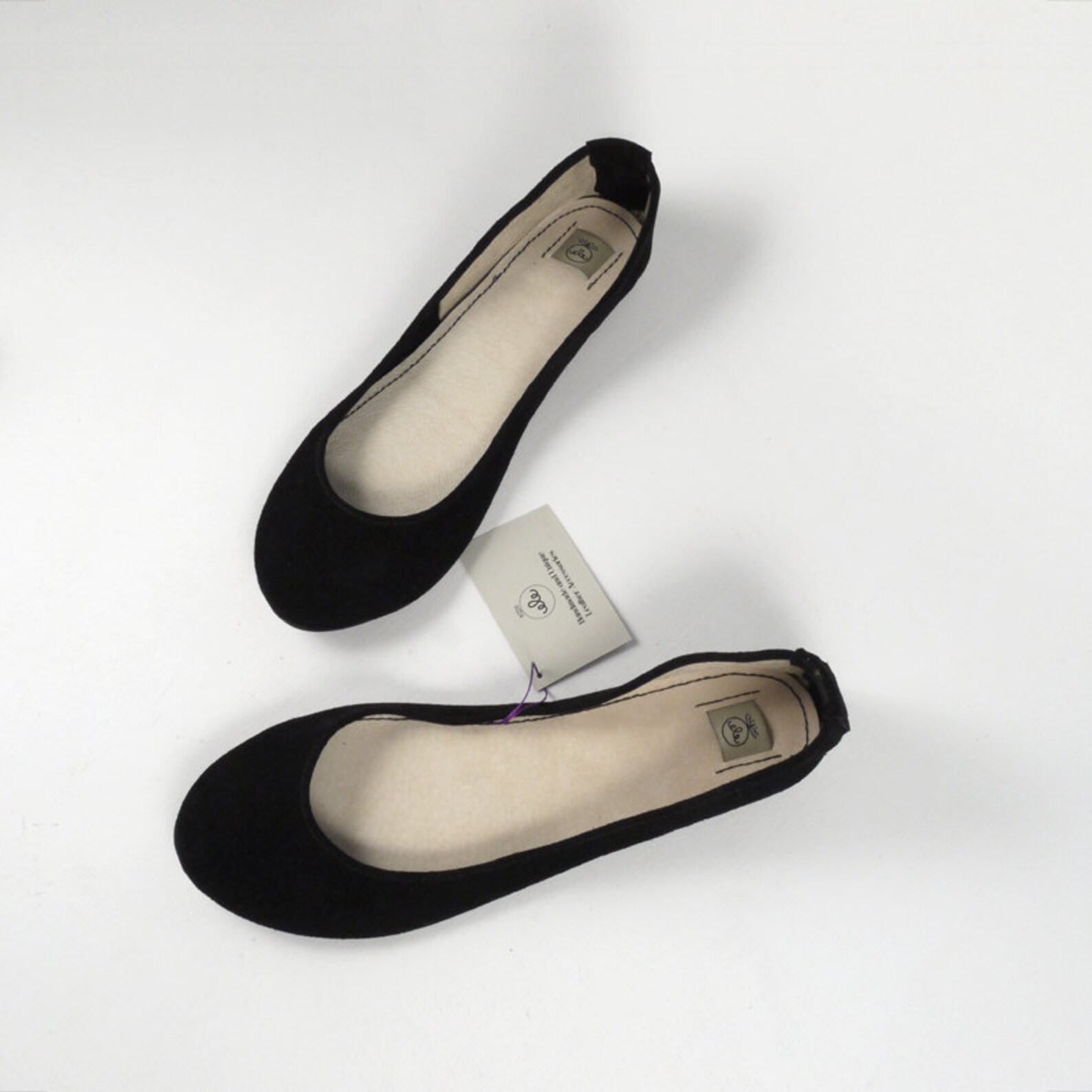 leather shoes. ballet flats. leather ballet flats. black shoes. wife gift. gift for her. personalized gift. handmade shoes. ital