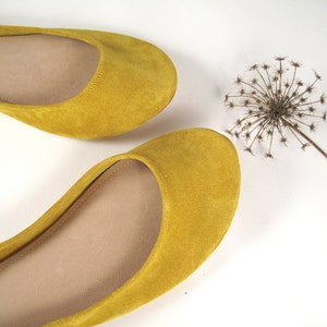 Ballet Flats Shoes in Yellow Soft Italian Leather, elehandmade shoes