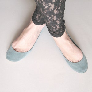 Ballet Flats Shoes in Serenity Blue Gray Soft Italian Leather, Handmade Bridal Shoes, Elehandmade