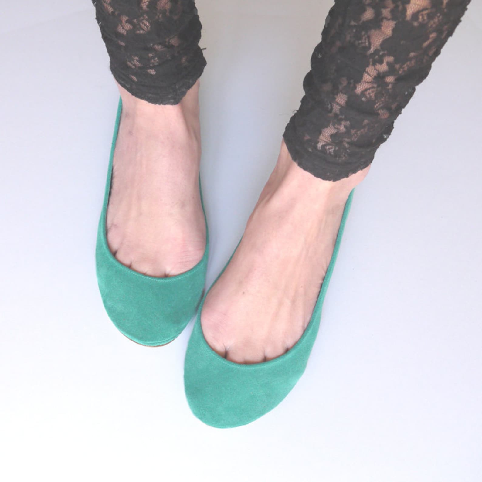 ballet flats. leather shoes. handmade ballet flats. wife gift. bride gift. bridesmaids proposal. wedding shower gift idea. low h