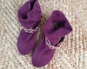 Stivaletti alla caviglia Boho in morbida pelle italiana bordeaux, stivaletti floppy con risvolto, scarpe Elehandmade