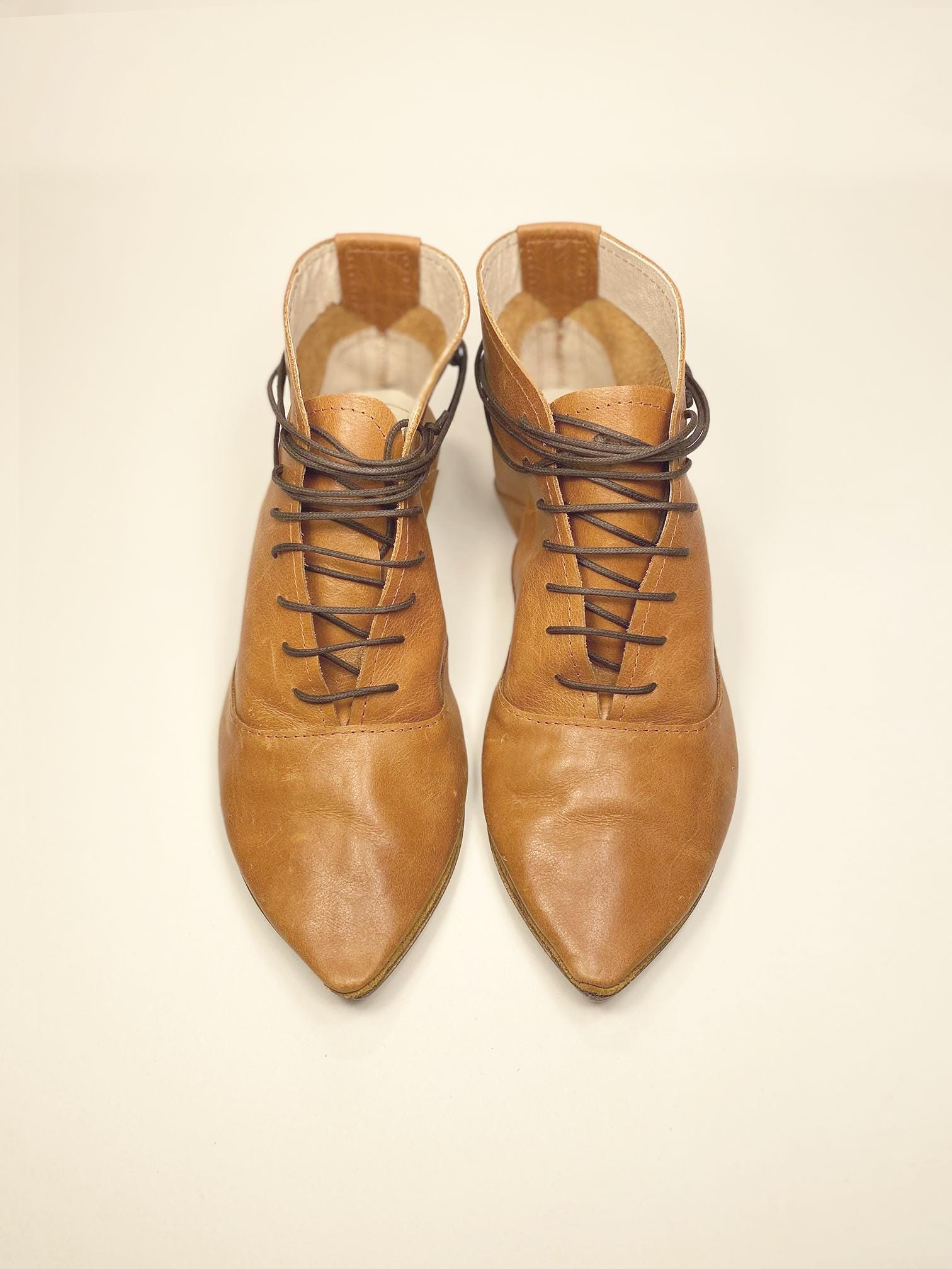 Women Ankle Boots in Tan Italian Soft Leather, Pointed Lace up Booties, Elehandmade Shoes