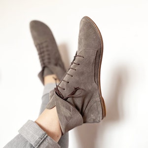 Women Ankle Boots in Brown Italian Soft Leather, Lace up Low Heel Booties, Elehandmade Shoes