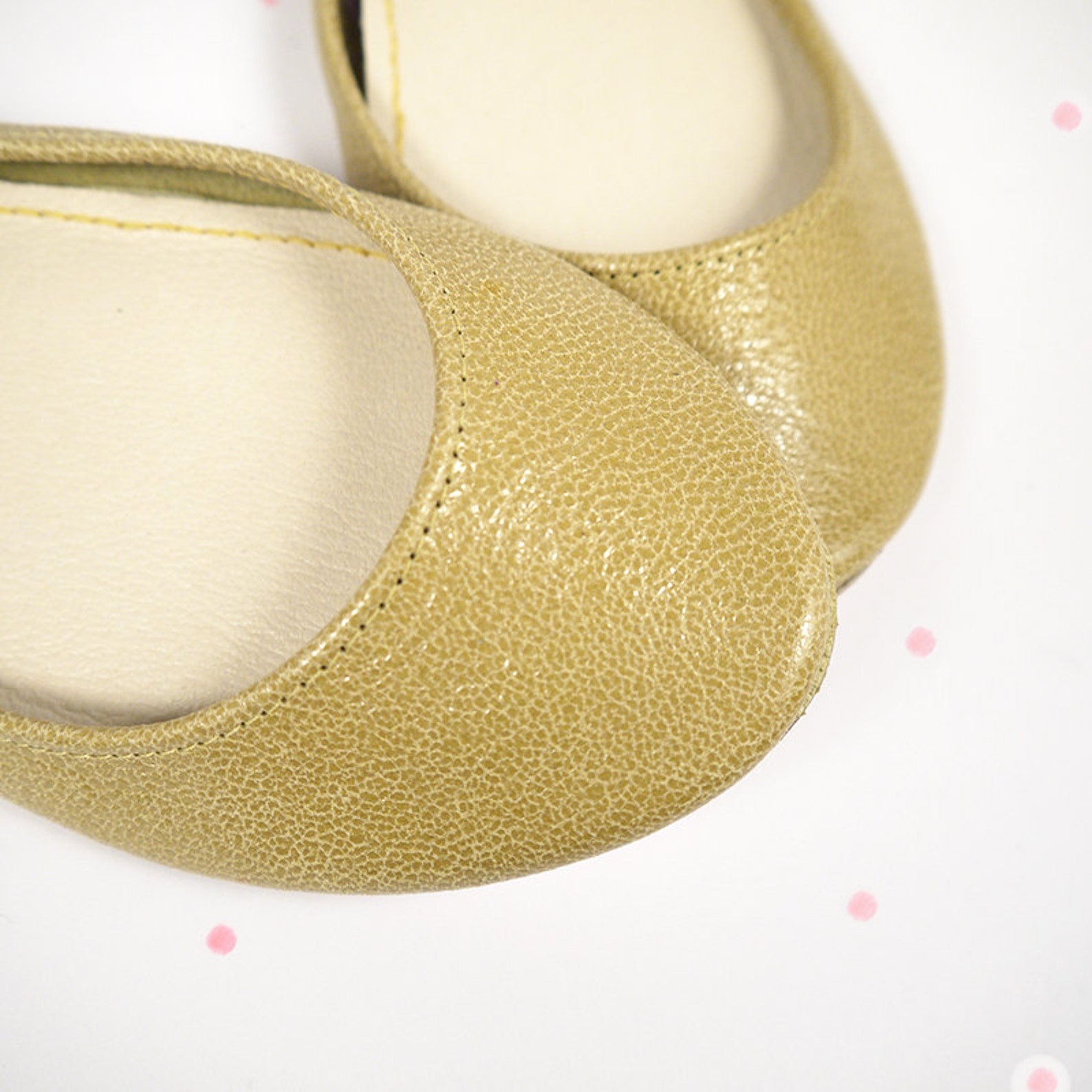 leather shoes. ballet flats. leather ballet flats. yellow shoes. wedding shoes. bridal shoes. gift for her. personalized gift. h
