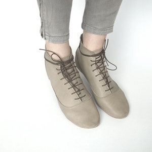 Women Ankle Low Heel Boots in Light Taupe Italian Soft Leather, Lace up Booties, Elehandmade Shoes image 2