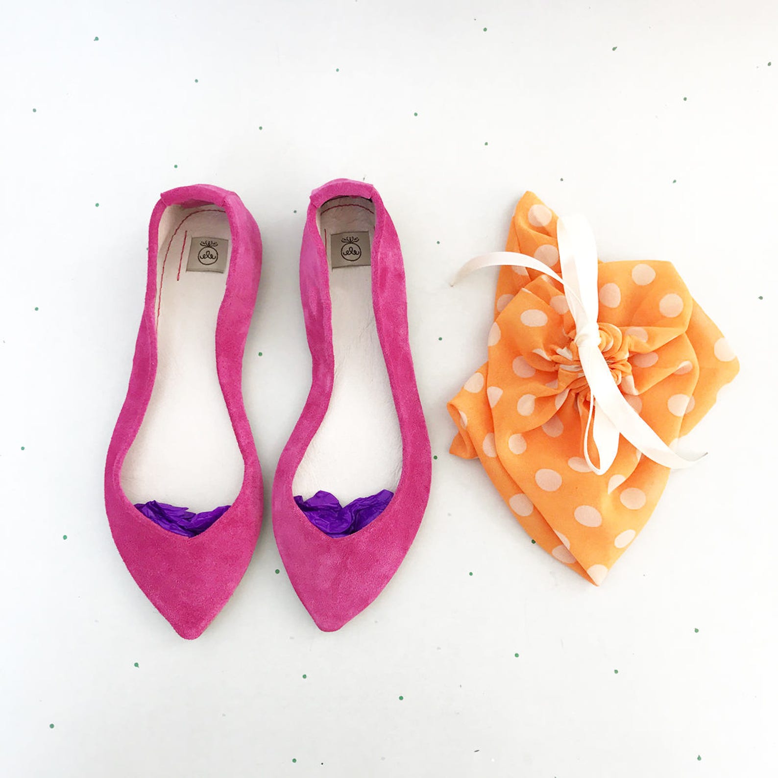 pointy shoes. ballet flats. pointy flats. fuchsia leather shoes. handmade ballet flats. personalized gift her. handmade shoes. p