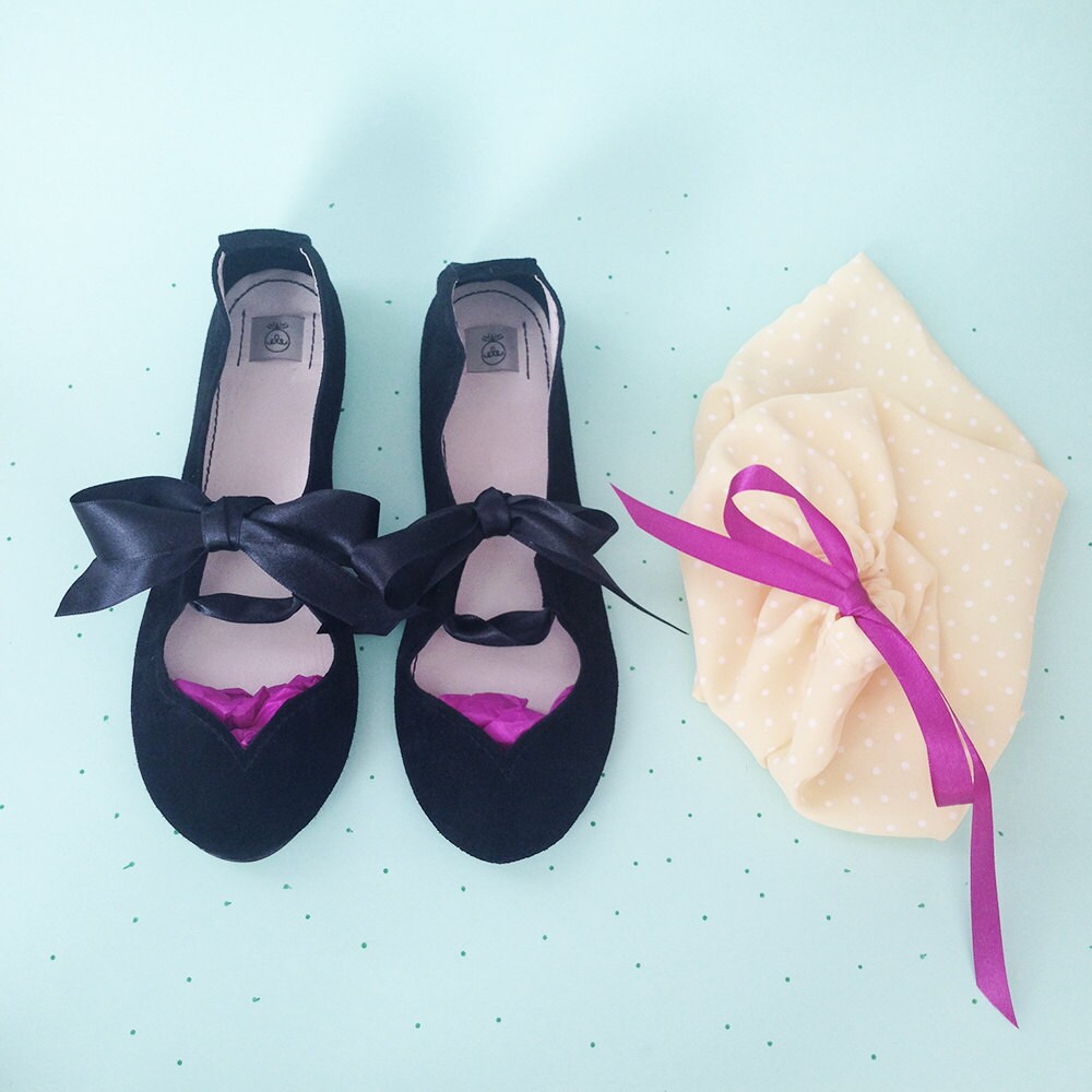 Ballet Flats Mary Jane With Satin Ribbon in Black Soft