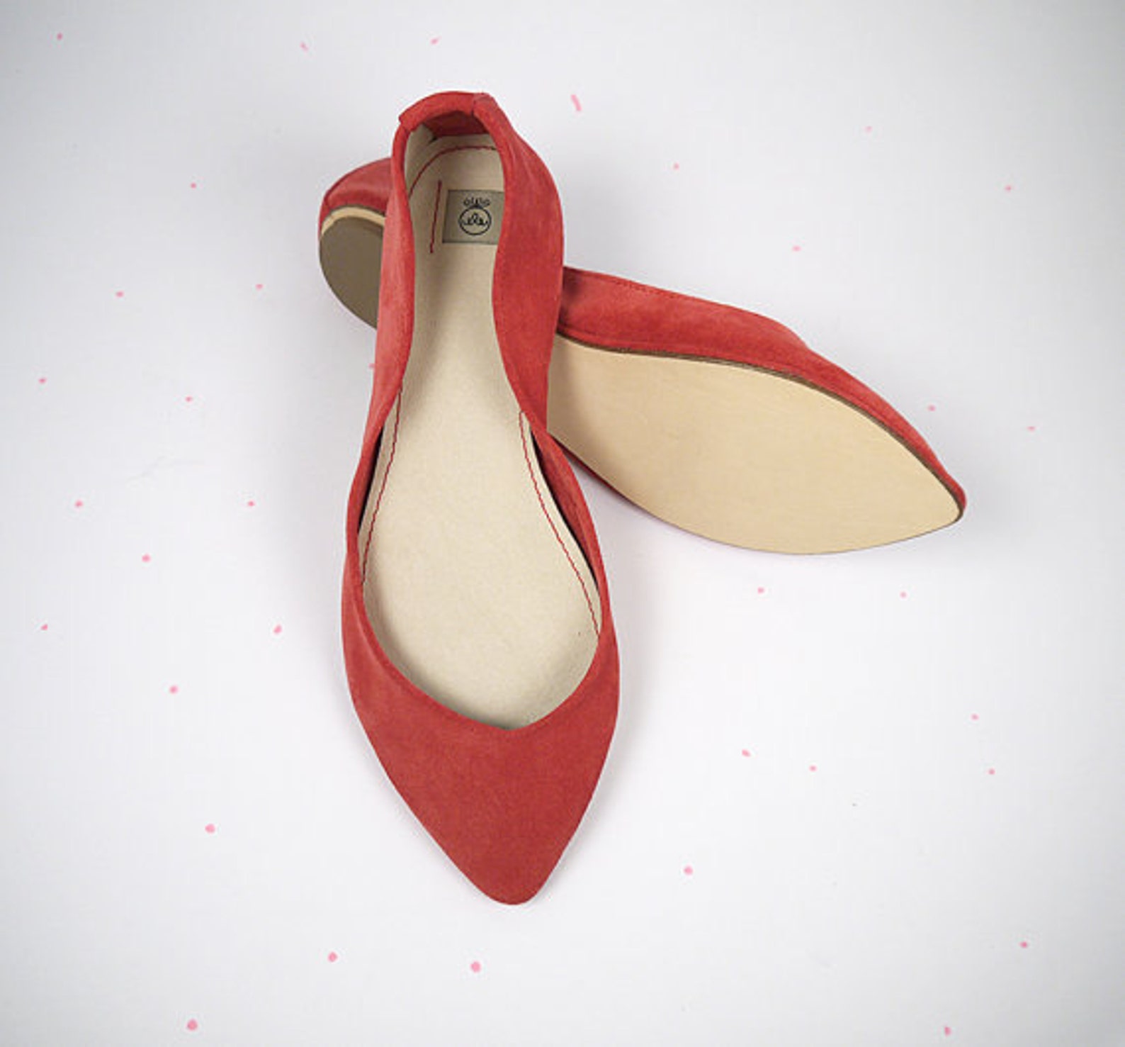 red ballet shoes. pointy shoes. ballet flats. pointy red shoes. red leather shoes. handmade ballet flats. handmade shoes. red po