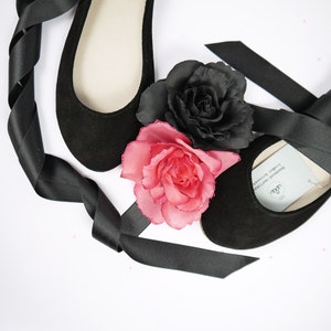 Ballet Flats Shoes in Black Italian Leather With Satin Ribbon, elehandmade image 3