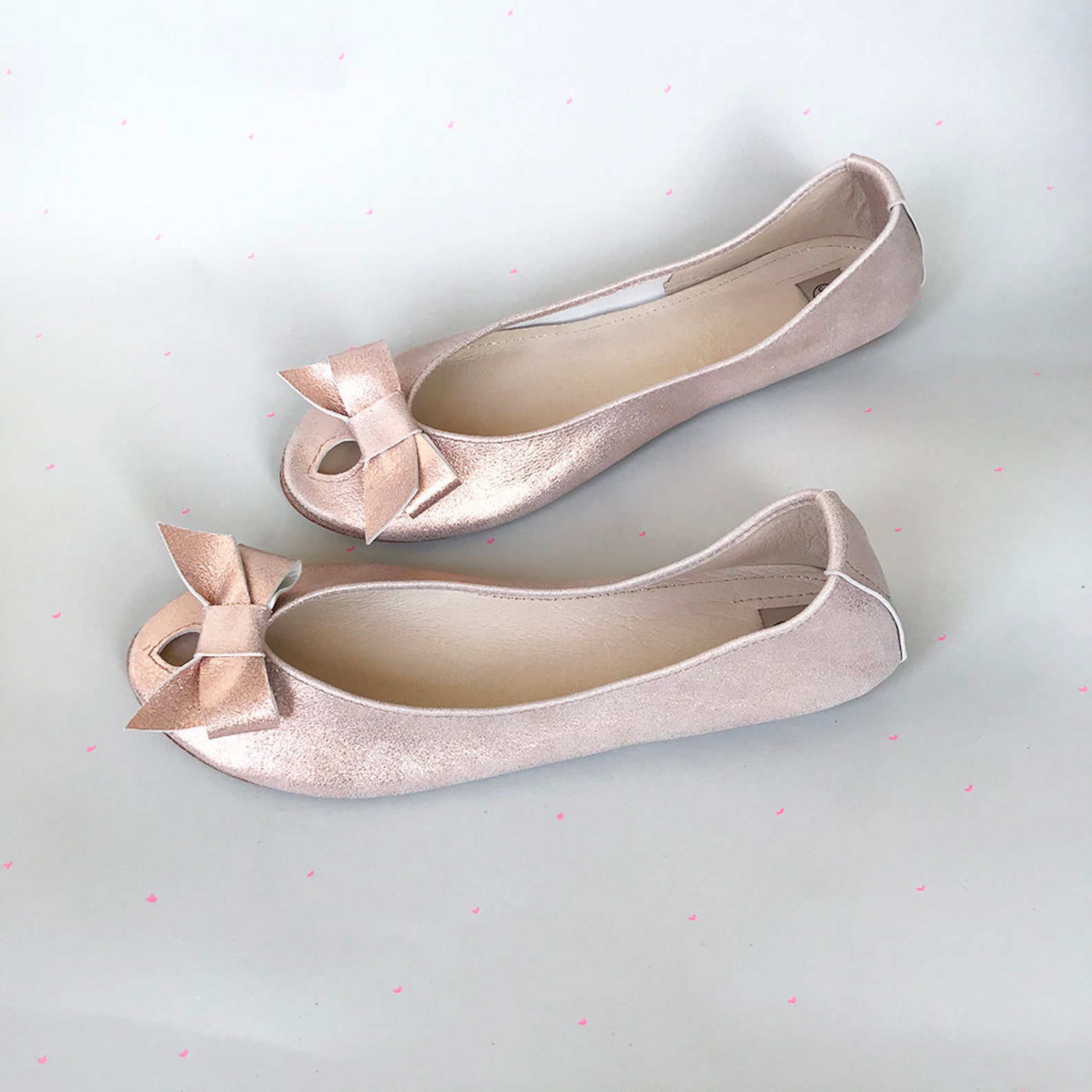 wedding shoes. rose gold flats. bridal shoes flats. rose ballet flats shoes. leather shoes. peep toe. brautschuhe. scarpe da spo