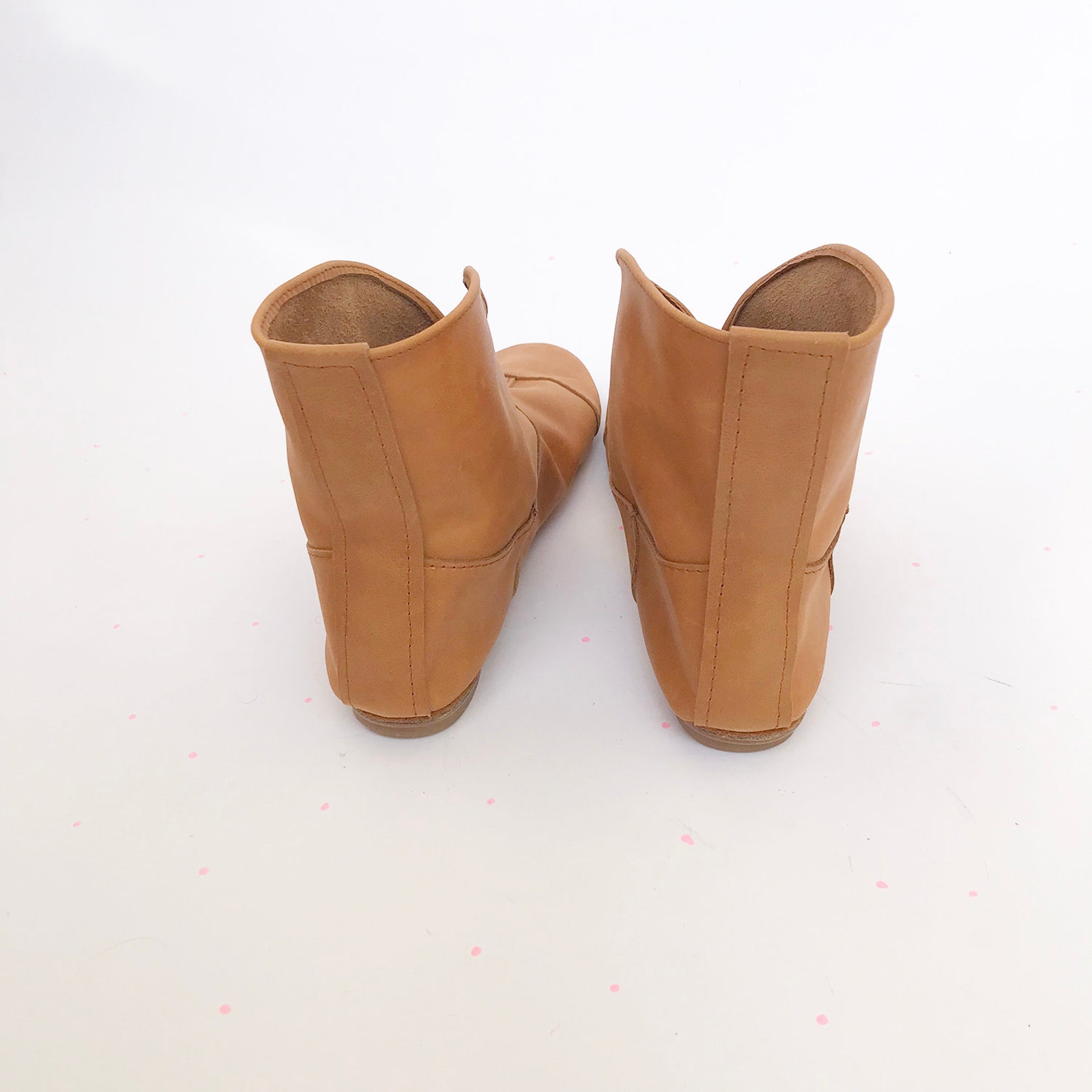 tan ankle boots low heel
