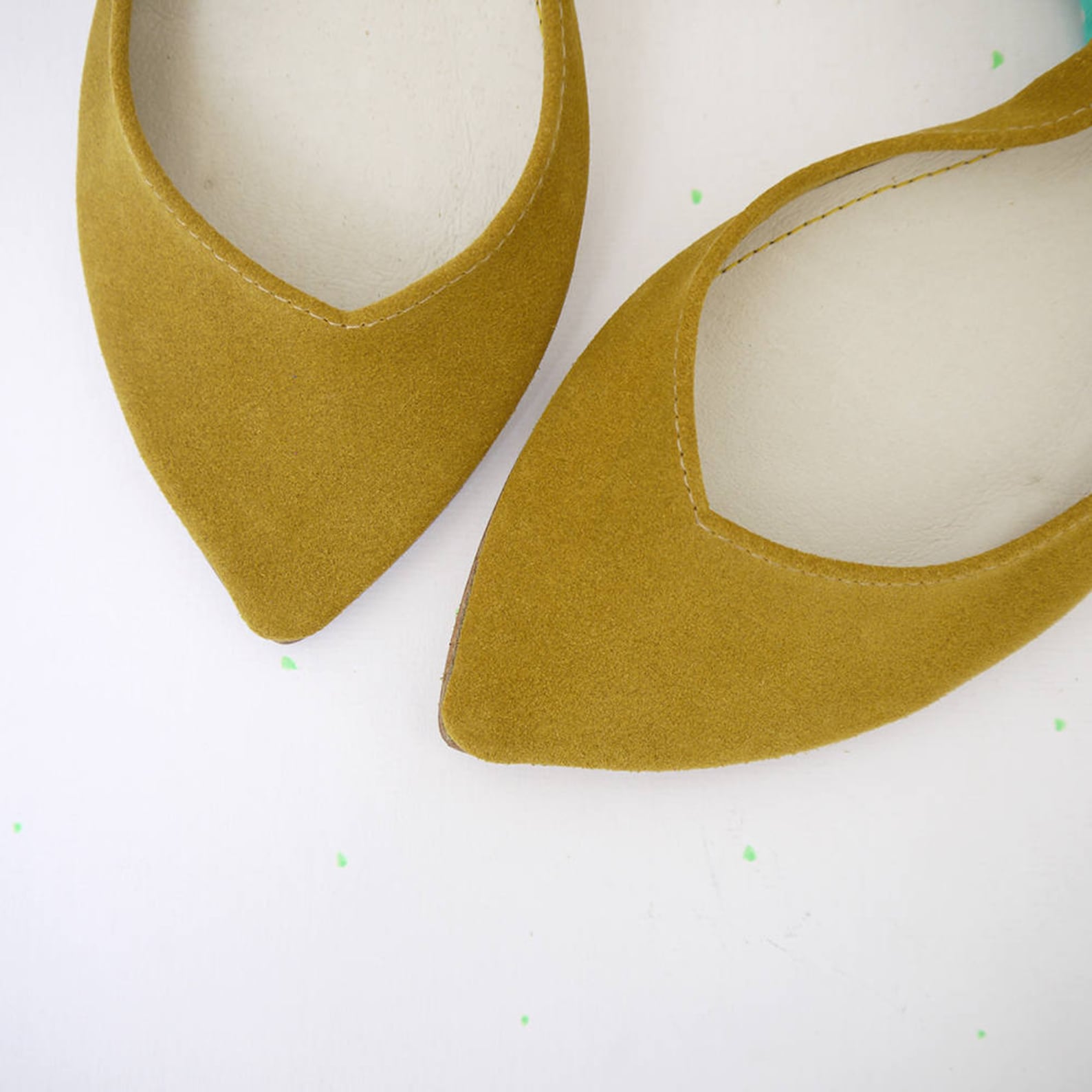 ballet flats shoes. pointy shoes. pointed ballet flats. yellow ballet flats. leather slip on. pointed ballerinas. bridal shoes.