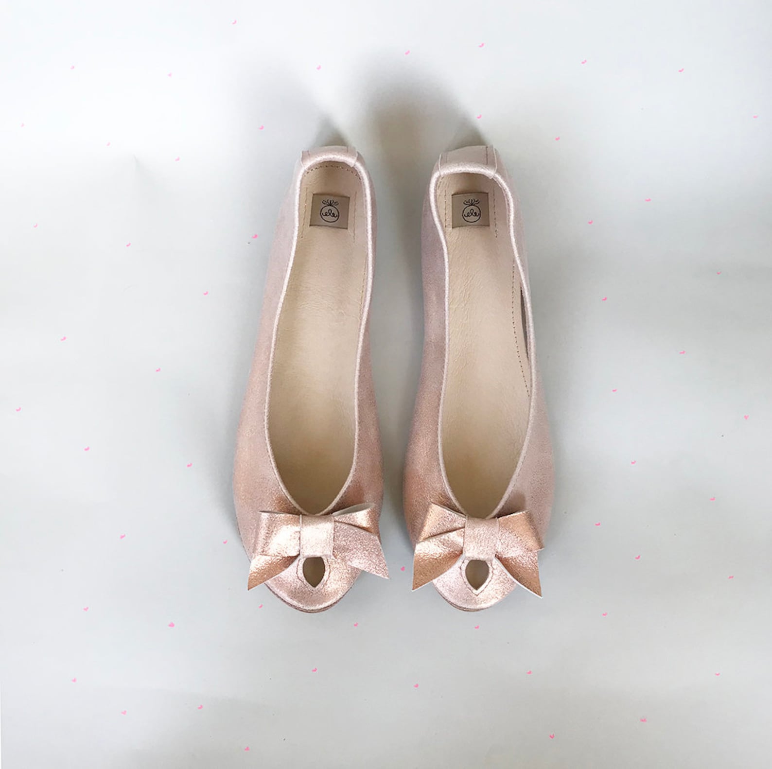 wedding shoes. rose gold flats. bridal shoes flats. rose ballet flats shoes. leather shoes. peep toe. brautschuhe. scarpe da spo