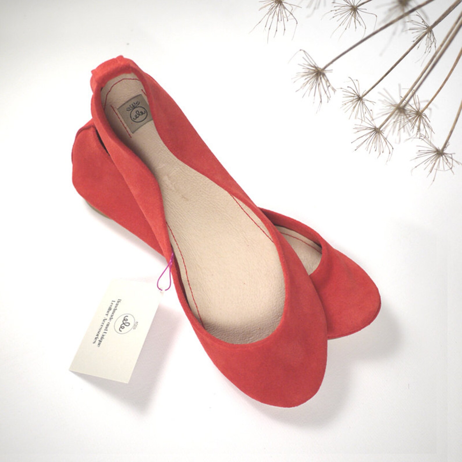 red ballet shoes. flats shoes. bridal shoes. wedding shoes. red handmade flats. pointe style shoes. red flats shoes. italian lea