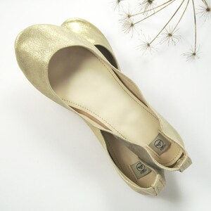 Ballet Flats Shoes in Soft Gold Italian Leather, Handmade Bridal Elegant Ballerinas, Elehandmade Shoes image 2