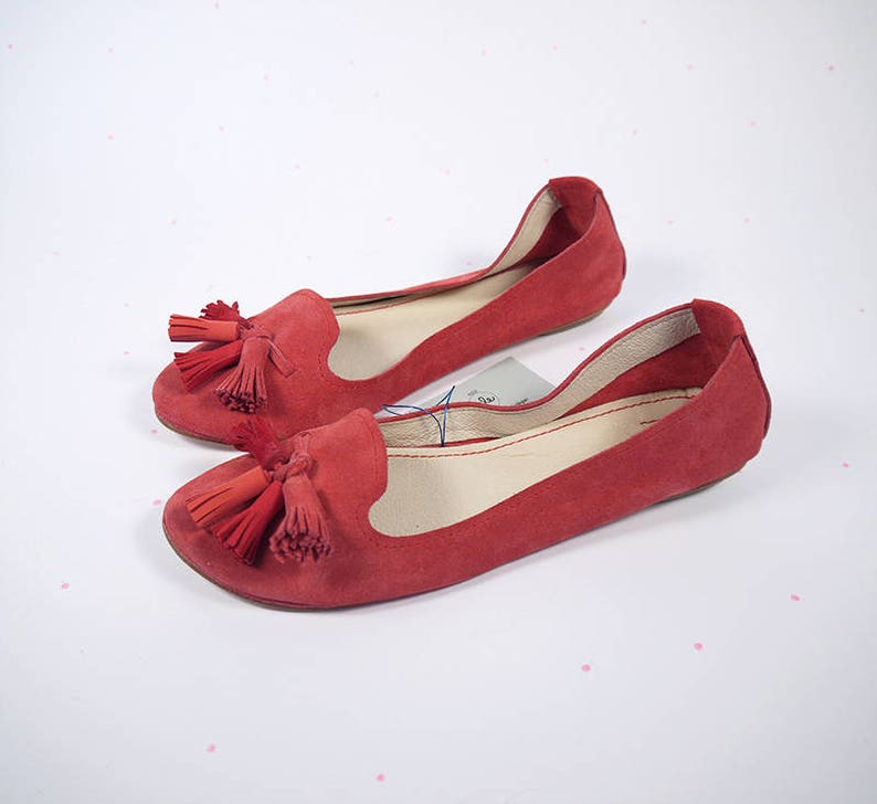 Loafers Shoes in Red Leather Suede and Matching Red Tassels, Handmade Leather Flat Shoes Slip On image 4