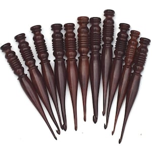 Ergonomic Crochet Hooks for Arthritic Hands, wooden Crochet hooks set with thick handles, soft grip Rosewood crochethook, Set of 11