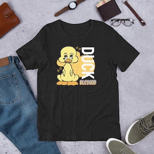 Camiseta "Pato Bendecido" - Gráfico veraniego de un pato de dibujos animados - Vibras positivas para sublimación y camisetas