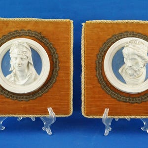 Cantagalli Pair of Sculptures Medallions Plaques with High Reliefs in Ceramic 1800 19th Century Luca Della Robbia Style Italy