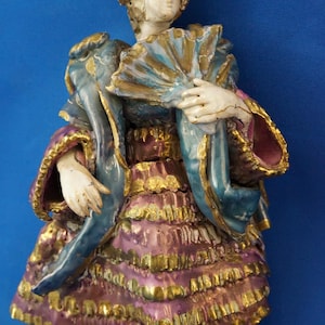 Giacomo ALESSI Caltagirone Sicilia Italia Dama con abanico cerámica, escultura mural de mayólica, placa en bajorrelieve 1900 XX