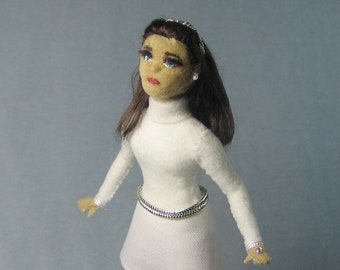 Mod Lady Miniature Soft Sculpture Doll by Marie W. Evans