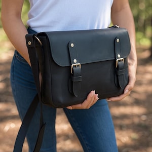 Leather Laptop Bag - Messenger Bag - Laptop messenger bag - Leather Briefcase - Handmade Laptop Bag