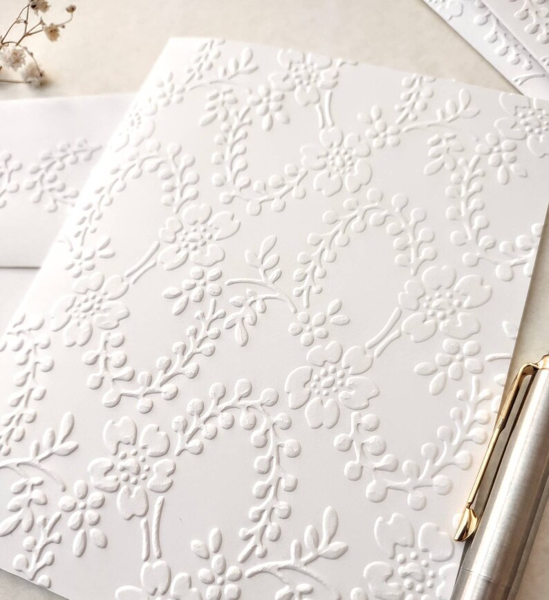 Embossed White Note Cards Set of 5 or 10 Cards 4.25 X Etsy