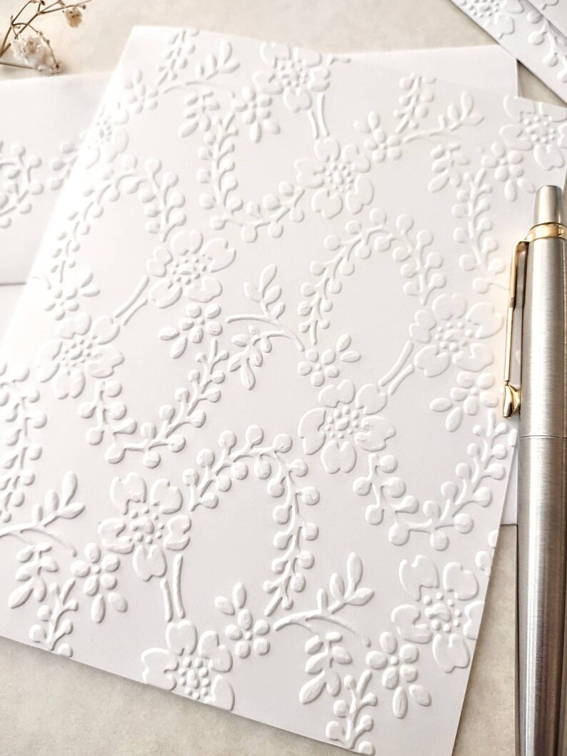 Embossed White Note Cards Set of 5 or 10 Cards 4.25 X Etsy