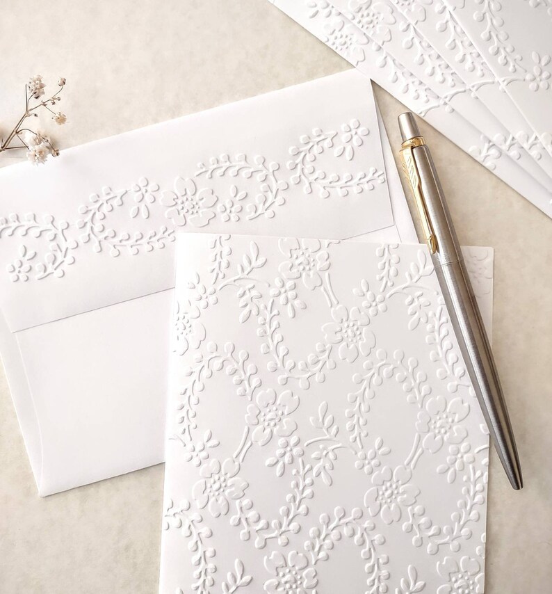 Embossed White Note Cards Set of 5 or 10 Cards 4.25 X Etsy
