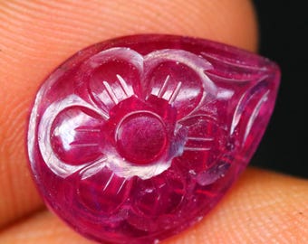 Natural Carved Ruby Flower Gemstone Pendant 9.35 Ct  Pear Shape Natural ruby for making jewelry like ring pendent 17x13x4 mm