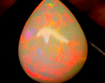 Cabujón de ópalo etíope ardiente de 20,8 ct / Destello neón rojo intenso / Gema de ópalo con forma de pera / Ópalo de fuego natural para diseñadores y coleccionistas
